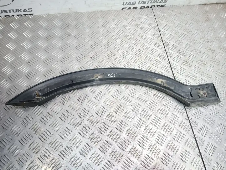 Opel Zafira A (1999 - 2003) 090597592 Молдинг крыла — фото 3