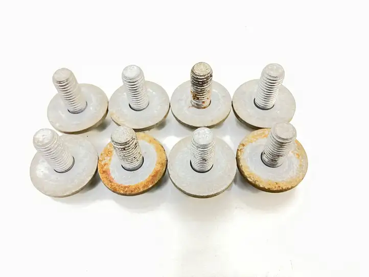 BMW 5 E60 E61 (2004 - 2010)  6782257S355 Комплект крюка