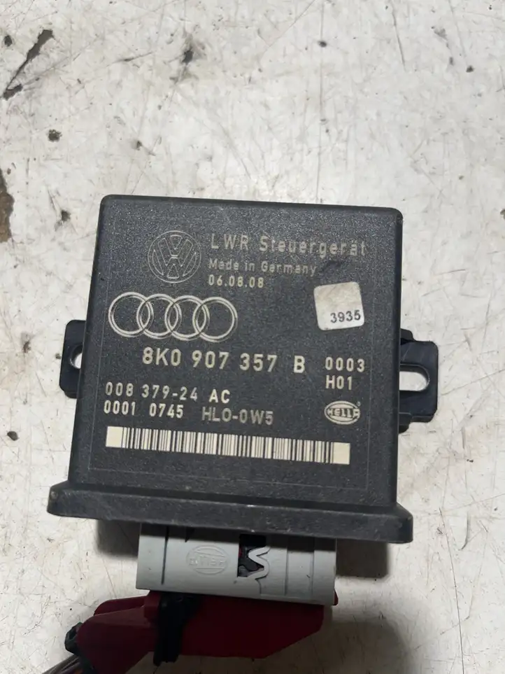 Audi A4 S4 B8 8K (2007 - 2011) 8K0907357B Блок управления светом — фото 3