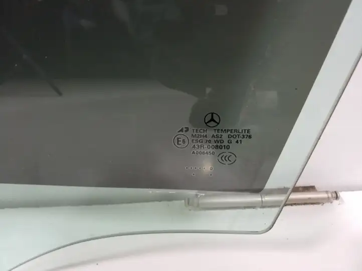 Mercedes-Benz GL X164 (2006 - 2012) A1647250910 Стекло передней двери — фото 2