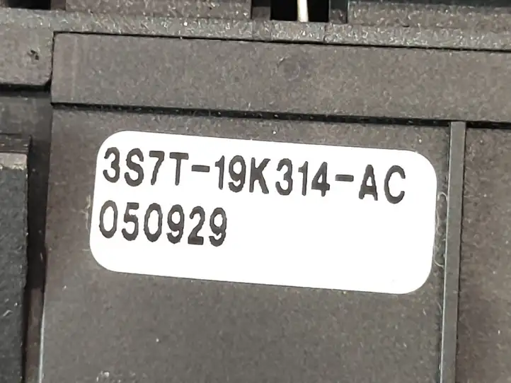 Ford Mondeo Mk III (2000 - 2007) 3S7T19K314AC Включатель обогрева — фото 5