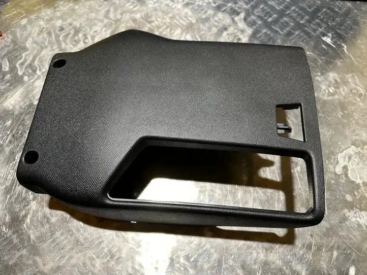 Peugeot 308 (2013 - 2021) 9677807477 Обшивка рулевой колонки — фото 4
