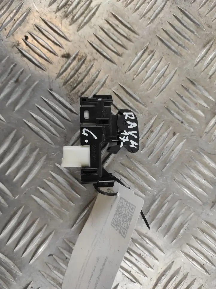 Toyota RAV 4 (XA40) (2012 - 2018) 19282915 Блок кнопок стеклоподъемников — фото 6