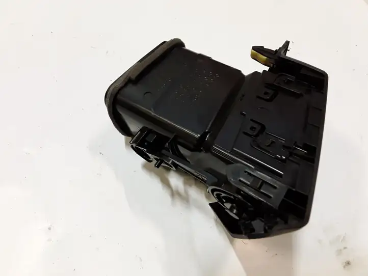 Toyota RAV 4 (XA40) (2012 - 2018) 5567042110 Боковой воздушный дефлектор — фото 3