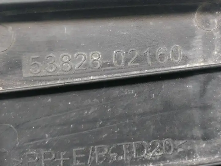 Toyota Auris E180 (2012 - 2018) 5382802160 Накладка крыла — фото 4