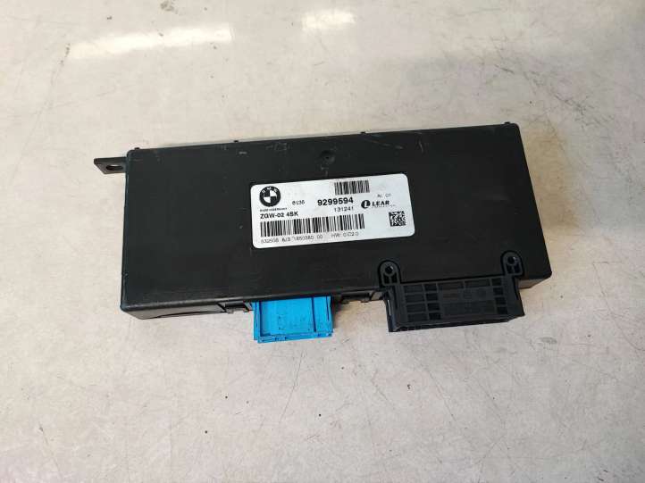 9299594 BMW X3 F25 Gateway valdymo modulis