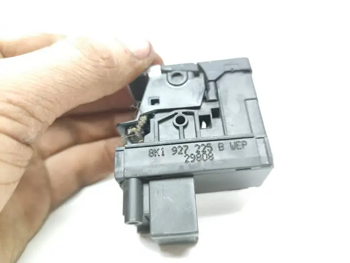 Audi A4 S4 B8 8K (2007 - 2011) 8K1927225B Кнопка ручного тормоза — фото 3