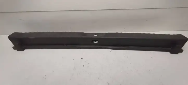 Toyota Prius (XW30) (2009 - 2015) 6793547010 Отделка порога багажника — фото 2