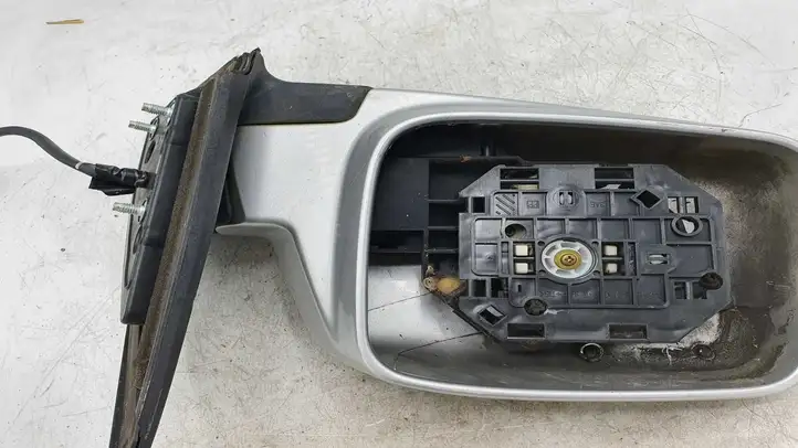 Nissan X-Trail T30 (2001 - 2007) E13010621 Боковое зеркало с электроприводом — фото 1
