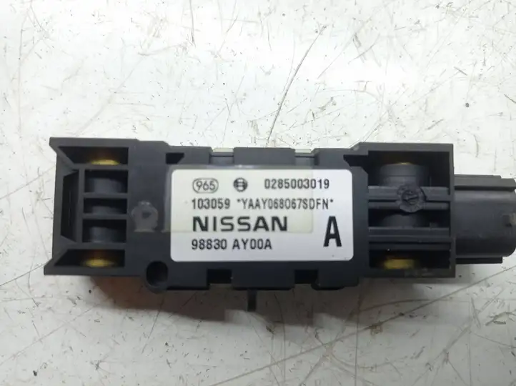 Nissan Note (E11) (2006 - 2014) 0285003019 Датчик удара SRS — фото 2