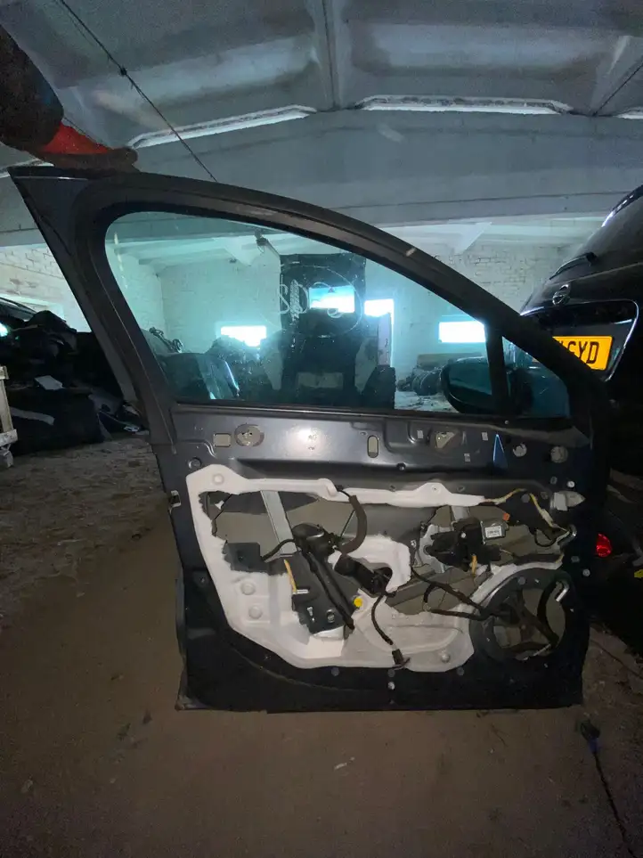 Citroen C5 (2008 - 2017) Дверь — фото 2