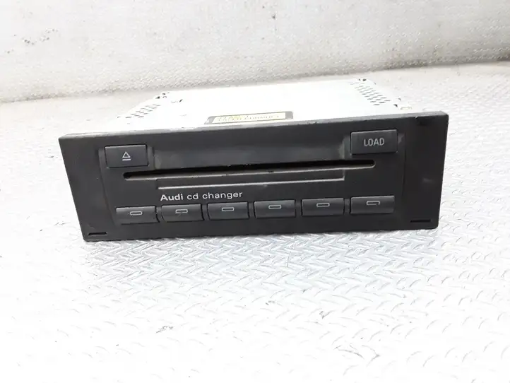 Audi A4 S4 B6 8E 8H (2000 - 2006) 8E0035111C CD/DVD чейнджер — фото 1