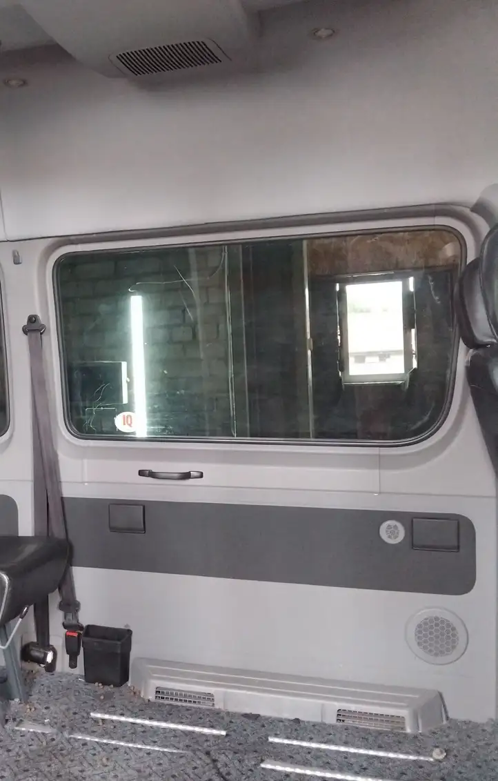 Volkswagen Crafter (2006 - 2016) Комплект внутренней декоративной отделки — фото 1