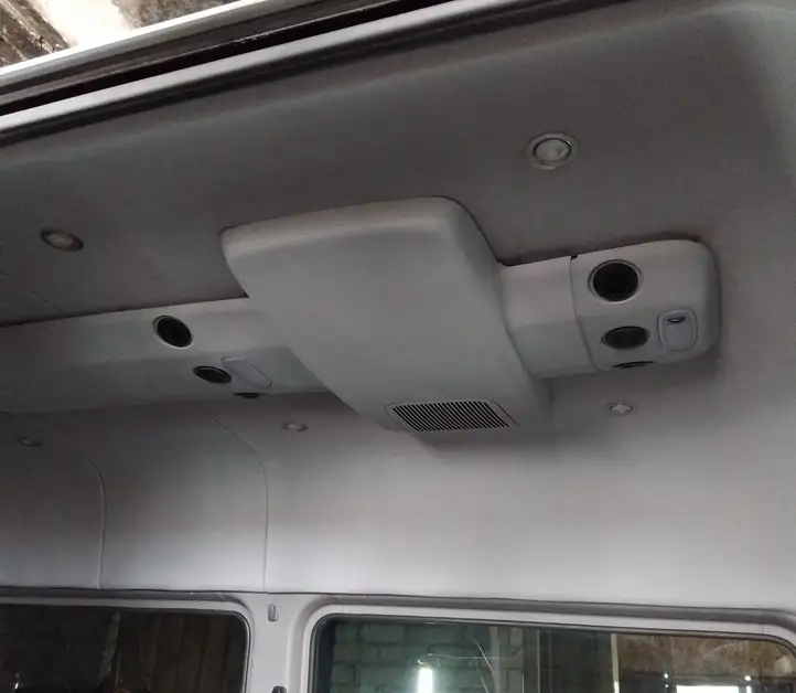 Volkswagen Crafter (2006 - 2016) Комплект внутренней декоративной отделки — фото 5