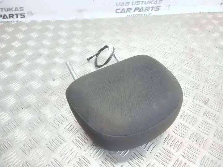 Opel Astra (2009 - 2012)  13300510 Подголовник переднего сиденья