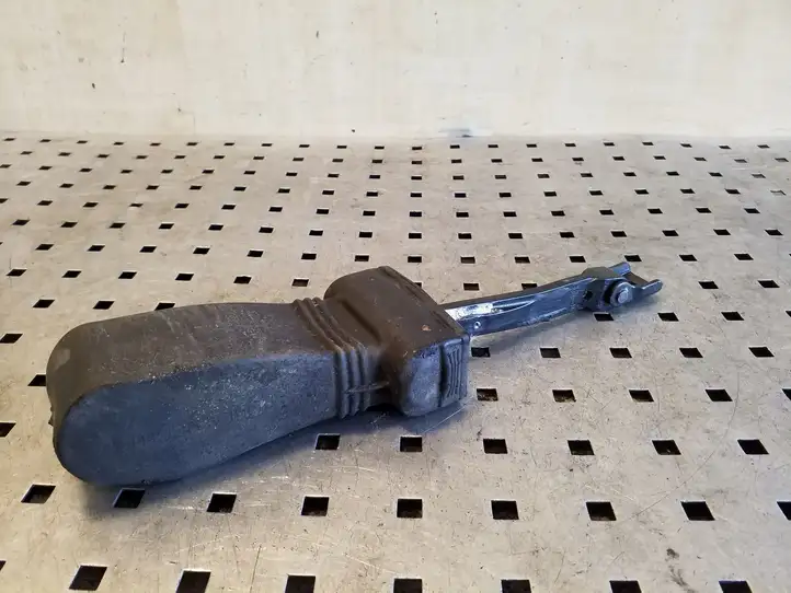 Audi A6 (2011 - 2014)  4G0839267 Ограничитель открывания задней двери