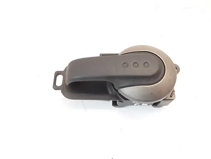 Nissan Micra (2003 - 2007) 80671AX600 Внутренняя ручка двери — фото 1