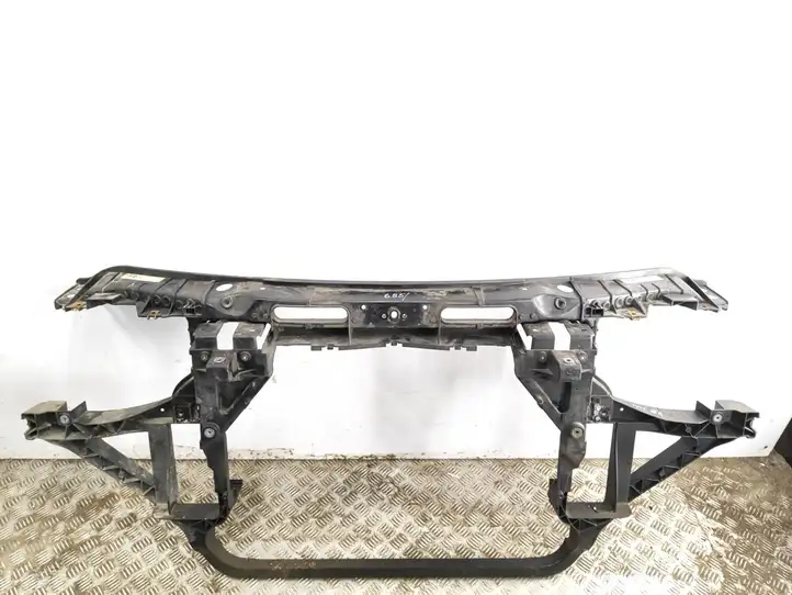 BMW X3 E83 (2003 - 2010) Панель радиаторов двигателя — фото 1
