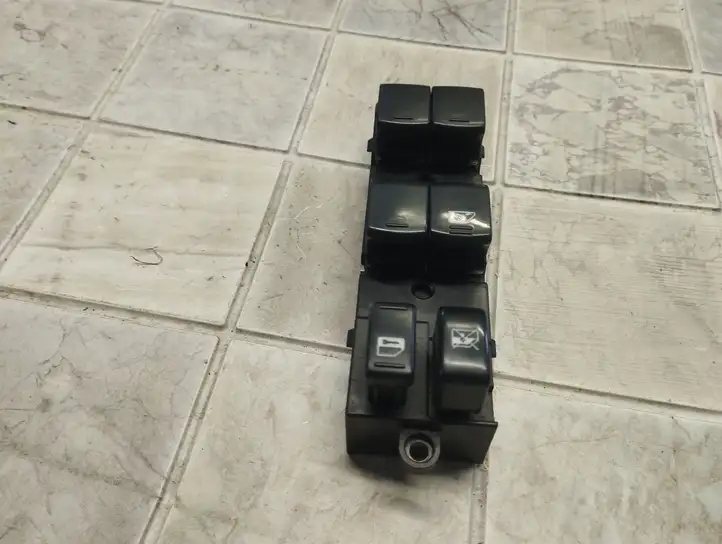 Subaru Forester SH (2008 - 2013) 157447 Кнопка стеклоподъемников — фото 6