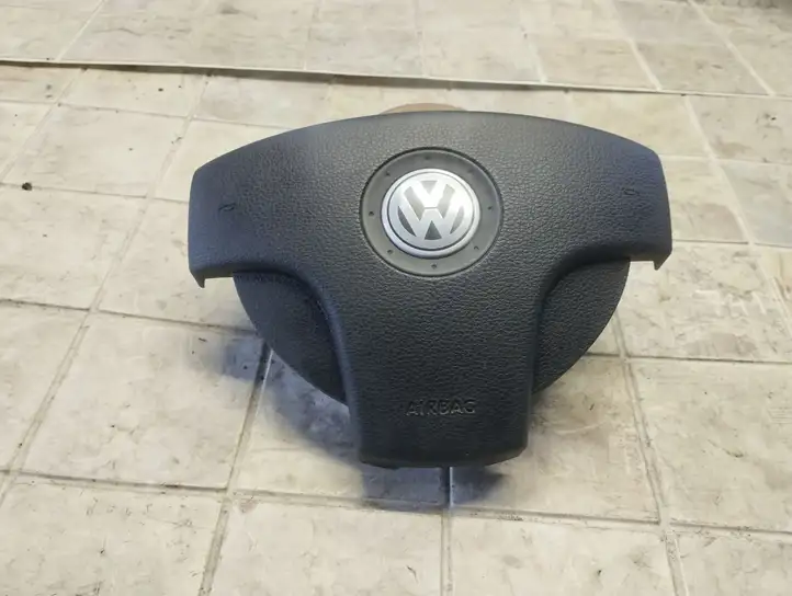 Volkswagen Fox (2009 - 2011) 5Z0880201A Подушка безопасности руля — фото 1