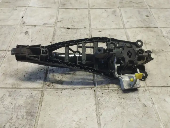 Opel Astra H (2004 - 2009) 24482749 Наружная ручка задней двери — фото 6