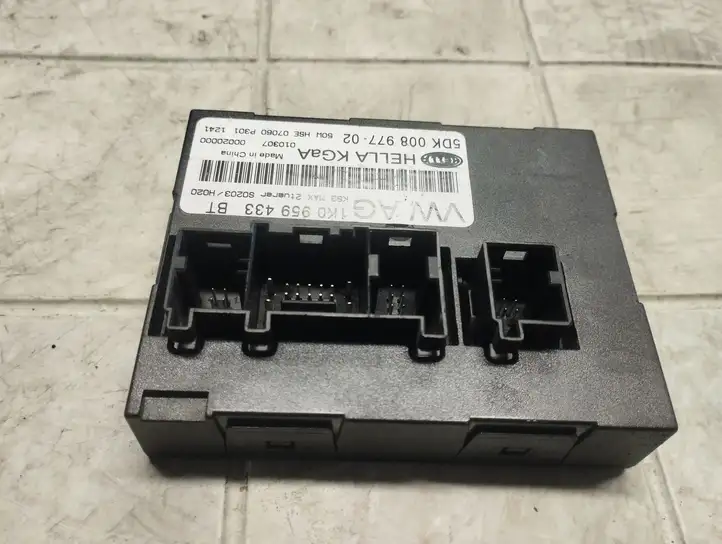 Seat Altea XL (2004 - 2015) 1K0959433BT Модуль комфорта — фото 4