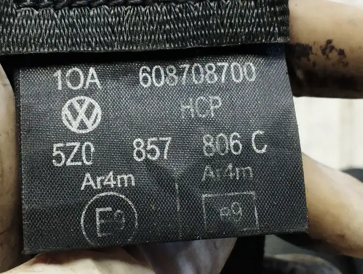 Volkswagen Fox (2009 - 2011) 5Z0857806C Задний ремень безопасности — фото 5