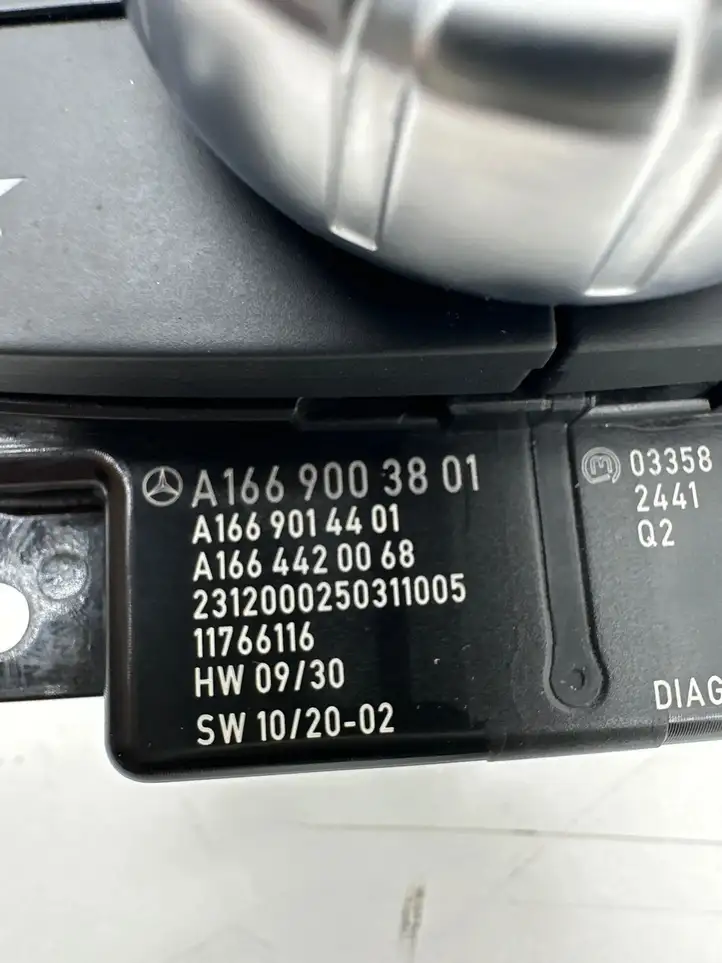 Mercedes-Benz GL X166 (2013 - 2019) A1669003801 Контроллер мультимедийной системы — фото 8