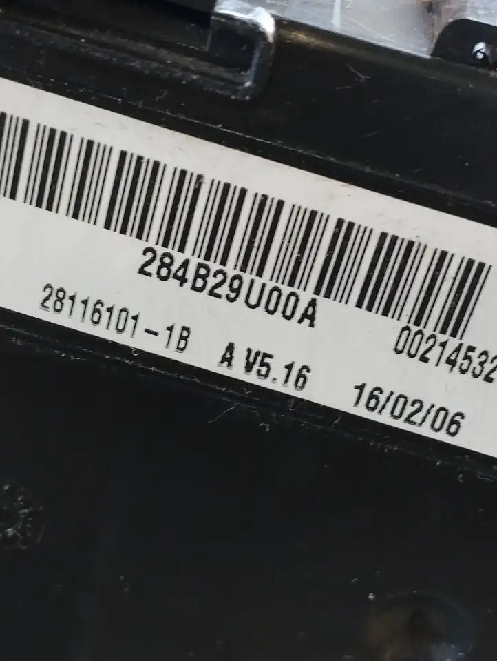 Nissan Note (E11) (2006 - 2014) 284B29U00A Модуль комфорта — фото 2