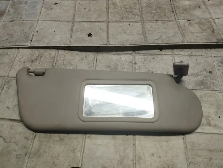 Opel Zafira B (2003 - 2006) 09153069 Солнцезащитный козырек — фото 1