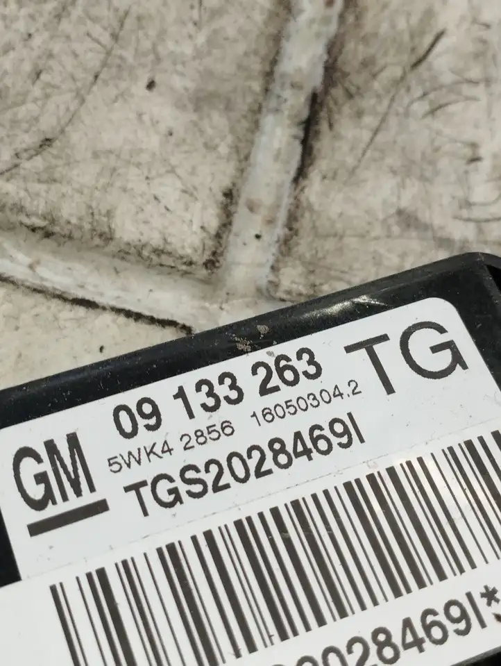 Opel Zafira B (2003 - 2006) 09133263 Датчик удара SRS — фото 2