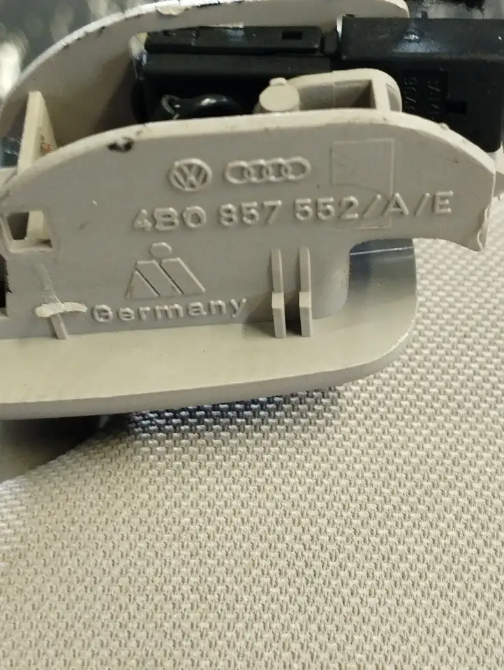 Audi A6 S6 C5 4B (1997 - 2001) 4B0857552 Солнцезащитный козырек — фото 2