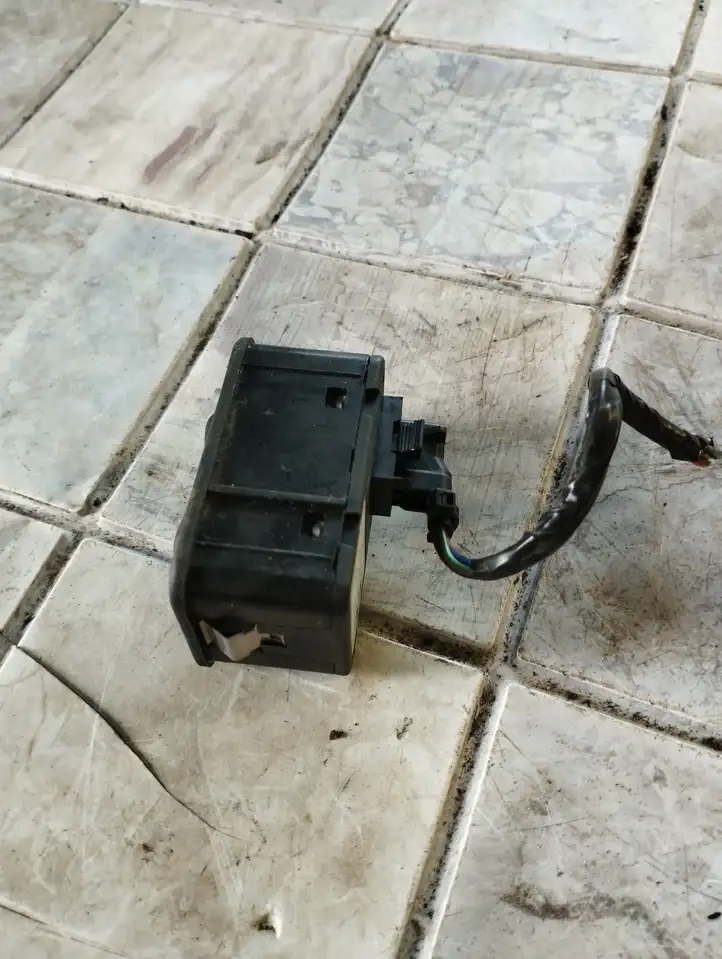 Opel Zafira A (1999 - 2003) 90561088 Блок кнопок стеклоподъемников — фото 2
