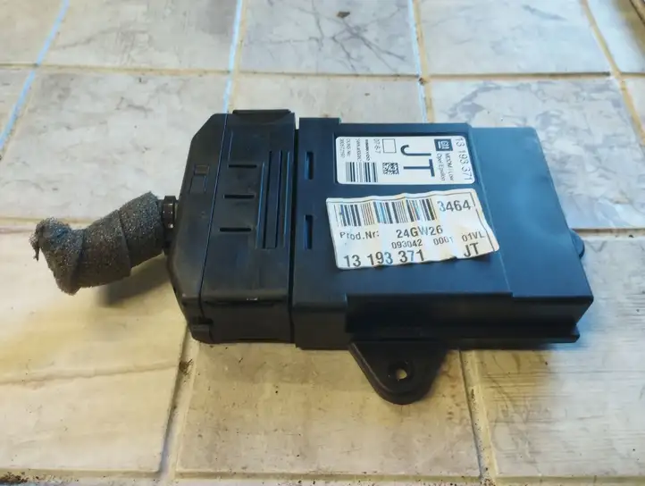 Opel Vectra C (2005 - 2009) 13193371JT Модуль комфорта — фото 1