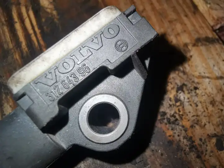 Volvo V70 (2007 - 2013) 31264396 Датчик удара SRS — фото 3