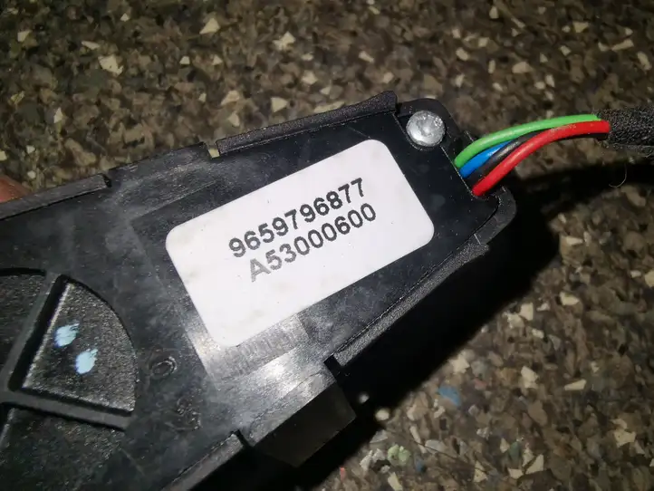Citroen C4 I Picasso (2006 - 2013) 9659796877 Управление климат контролем — фото 3