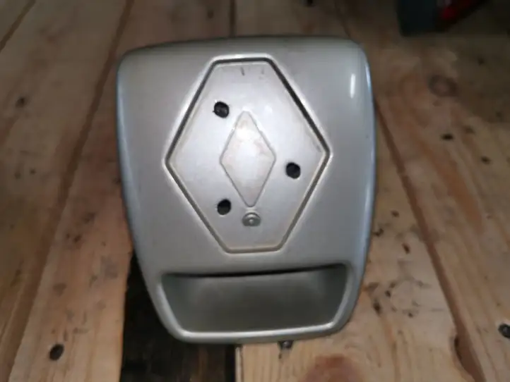 Renault Laguna II (2001 - 2005) Кнопка закрытия крышки багажника — фото 2