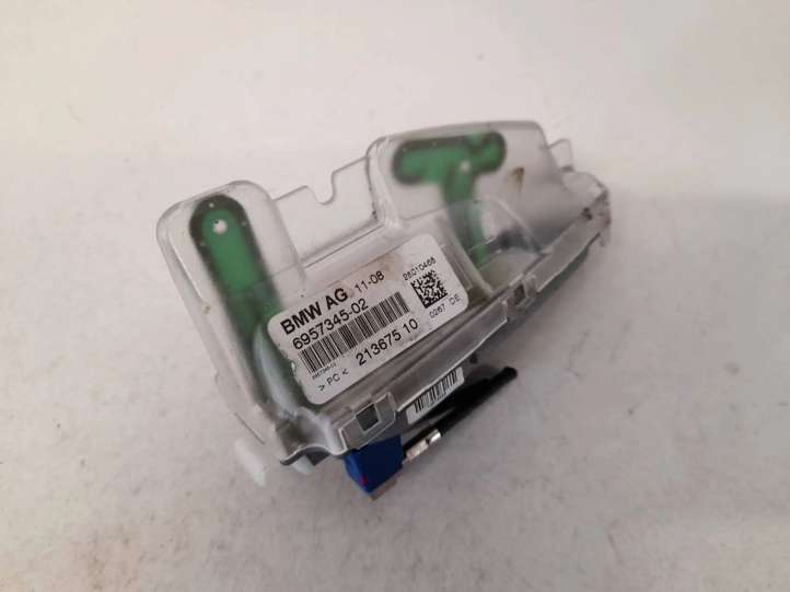 6957345 BMW 5 E60 E61 Antena (GPS antena)