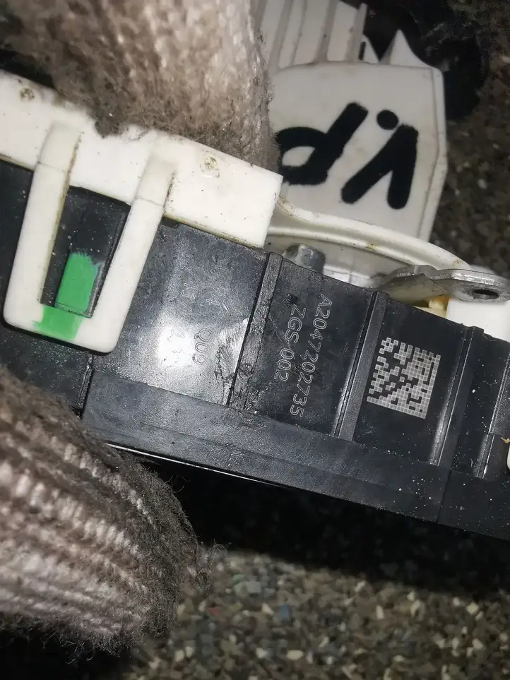 Mercedes-Benz SLK R172 (2011 - 2017) A2047202735 Замок ручки двери — фото 4