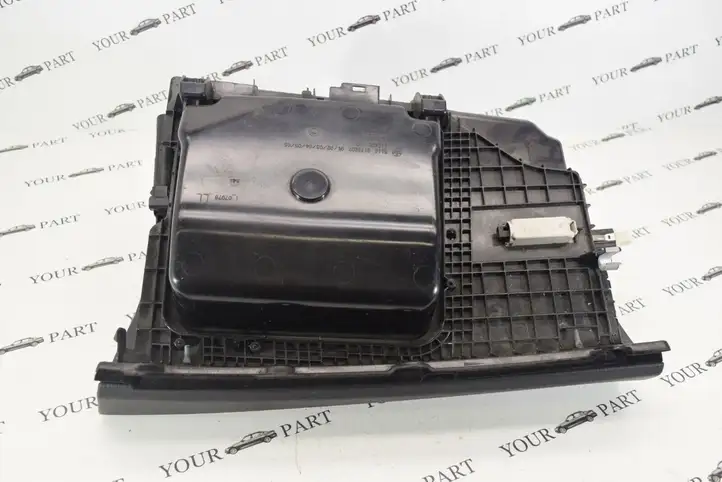 BMW 5 F10 F11 (2009 - 2016) 9173907 Вещевой ящик — фото 4