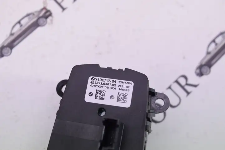 BMW X3 F25 (2010 - 2017) 9192745 Включатель фонарей — фото 7