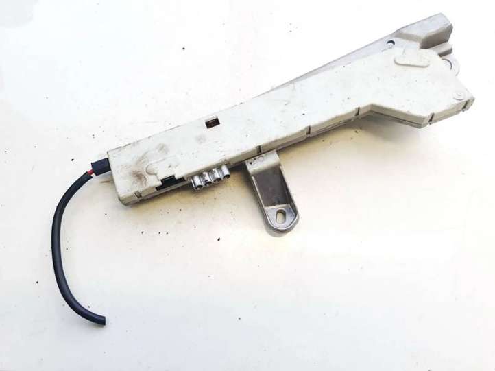 4019104360A Mercedes-Benz E W211 Antenos valdymo blokas