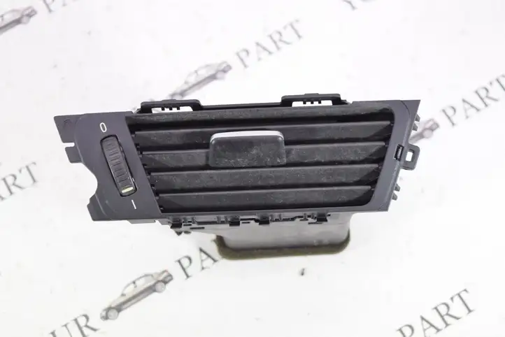 BMW 3 E90 E91 (2005 - 2012) 9130466 Боковой воздушный дефлектор — фото 1