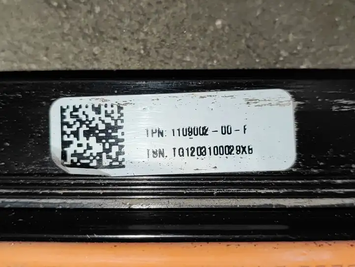 Tesla Model 3 (2017 - 2023) 110900200F Прочая электропроводка — фото 7