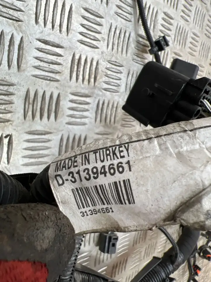Volvo XC60 (2013 - 2017) 31394661 Прочая электропроводка — фото 8
