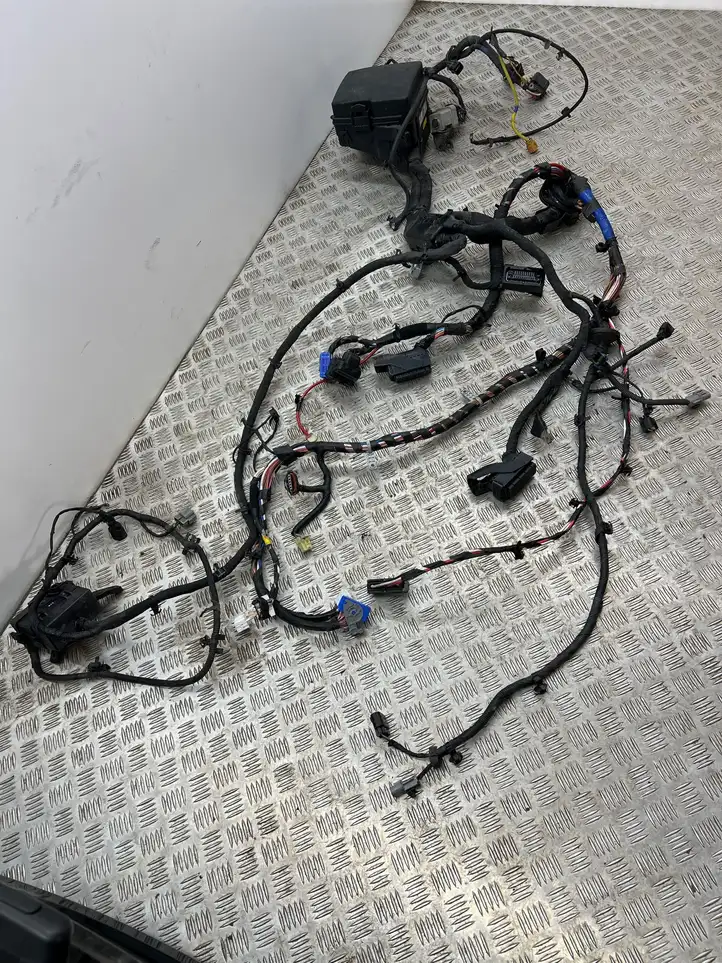 Hyundai Grand Santa Fe NC (2015 - 2018) 912122W292 Прочая электропроводка — фото 2