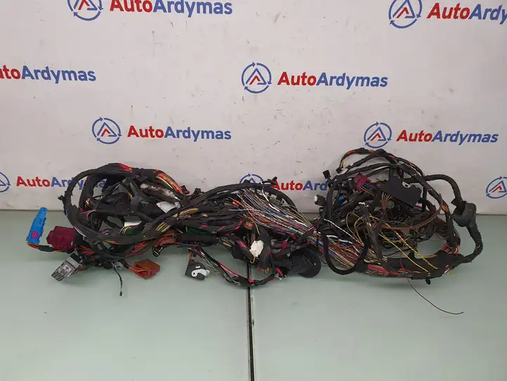 BMW 7 G11 G12 (2015 - 2022) 2413600 Прочая электропроводка — фото 2