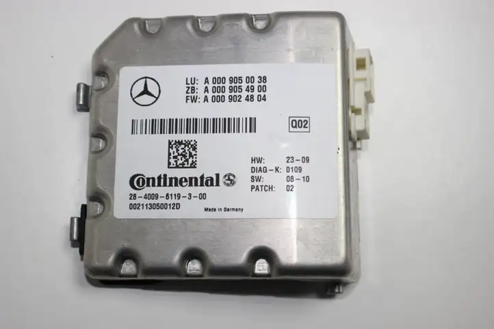 Mercedes-Benz C W204 (2007 - 2014) A0009050038 Камера в лобовом стекле — фото 1