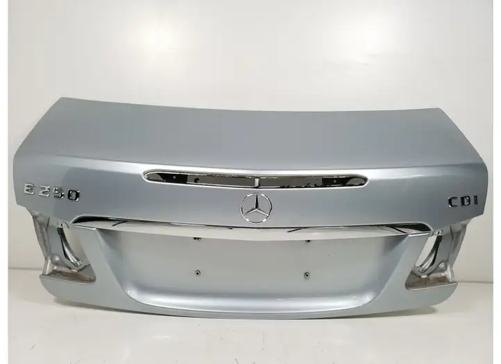 Mercedes-Benz E C207 W207 (2009 - 2017) A2077500175 Крышка багажника — фото 1