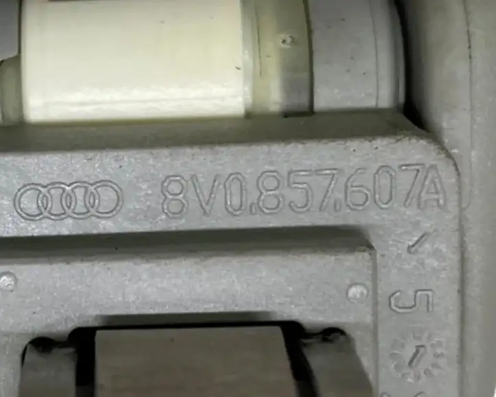 Audi A3/S3 8V (2012 - 2016) 8V0857607A Комплект потолочных ручек — фото 7